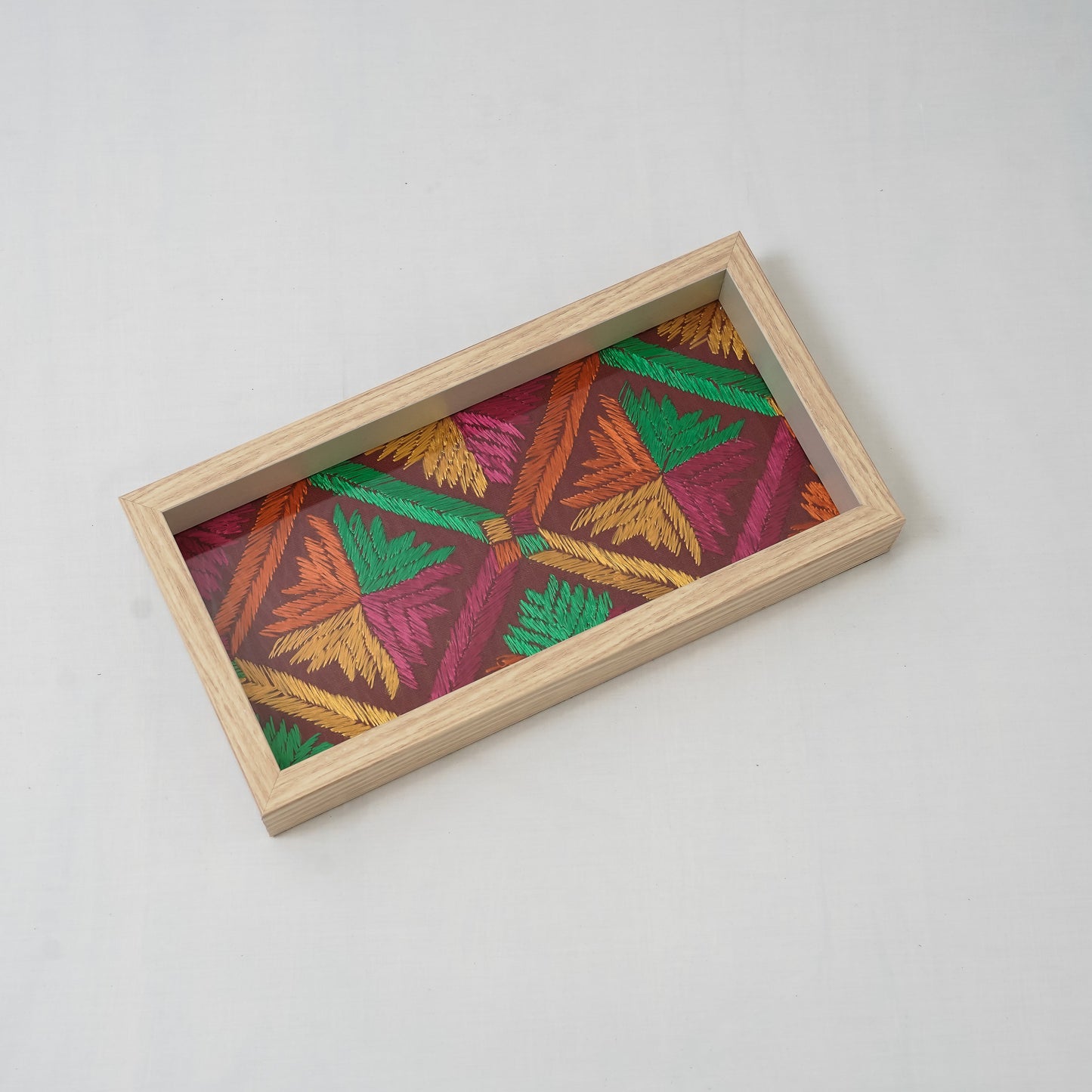 PHULKARI TRAY – A TOUCH OF PUNJAB - SRI ASDHUJ