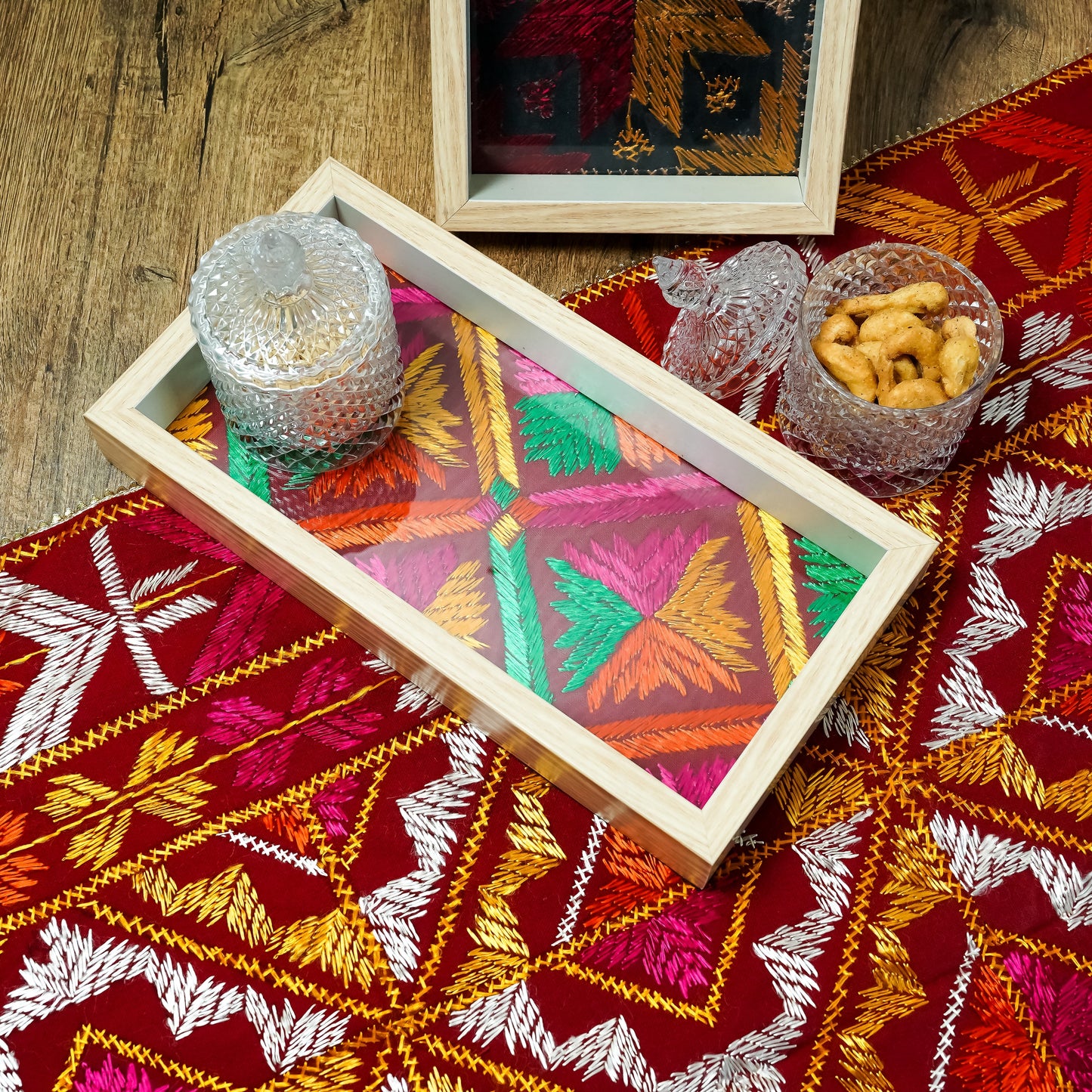 PHULKARI TRAY – A TOUCH OF PUNJAB - SRI ASDHUJ
