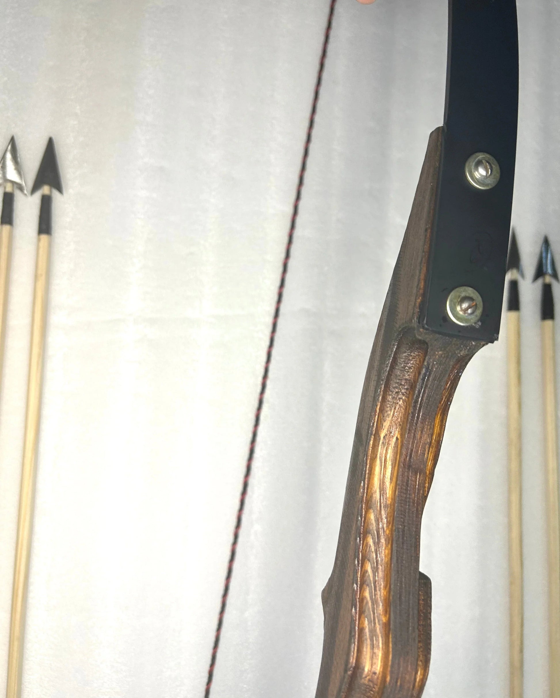 Archery Bow & Arrow - SRI ASDHUJ